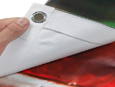 灵山喷绘和刀刮布的工艺区别。